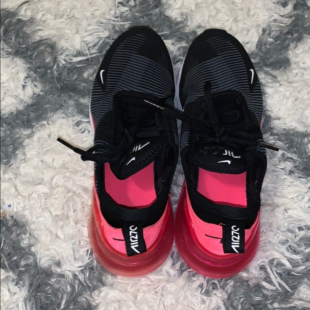 Nike Air Max 270